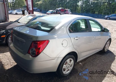 2016 Chevrolet Sonic Ls Auto z USA, uszkodzony, nr VIN 1G1JA5SG7G4170957